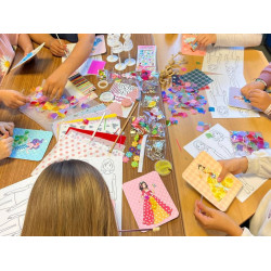 300+ Mode-Design-Kunstwerke, Mädchen Mode-Design-Nähkunstwerke, DIY-Kunstwerke mit Skizzenbüchern