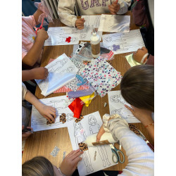 300+ Mode-Design-Kunstwerke, Mädchen Mode-Design-Nähkunstwerke, DIY-Kunstwerke mit Skizzenbüchern