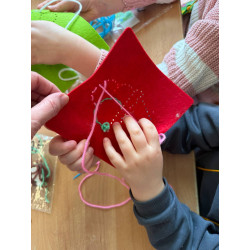 12 DIY Stück zufällig sortierte Nadelbretter aus Vliesstoff zum Nähen und Einfädeln für Stickarbeiten