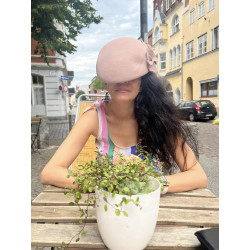 Hüte mit Geheimnissen